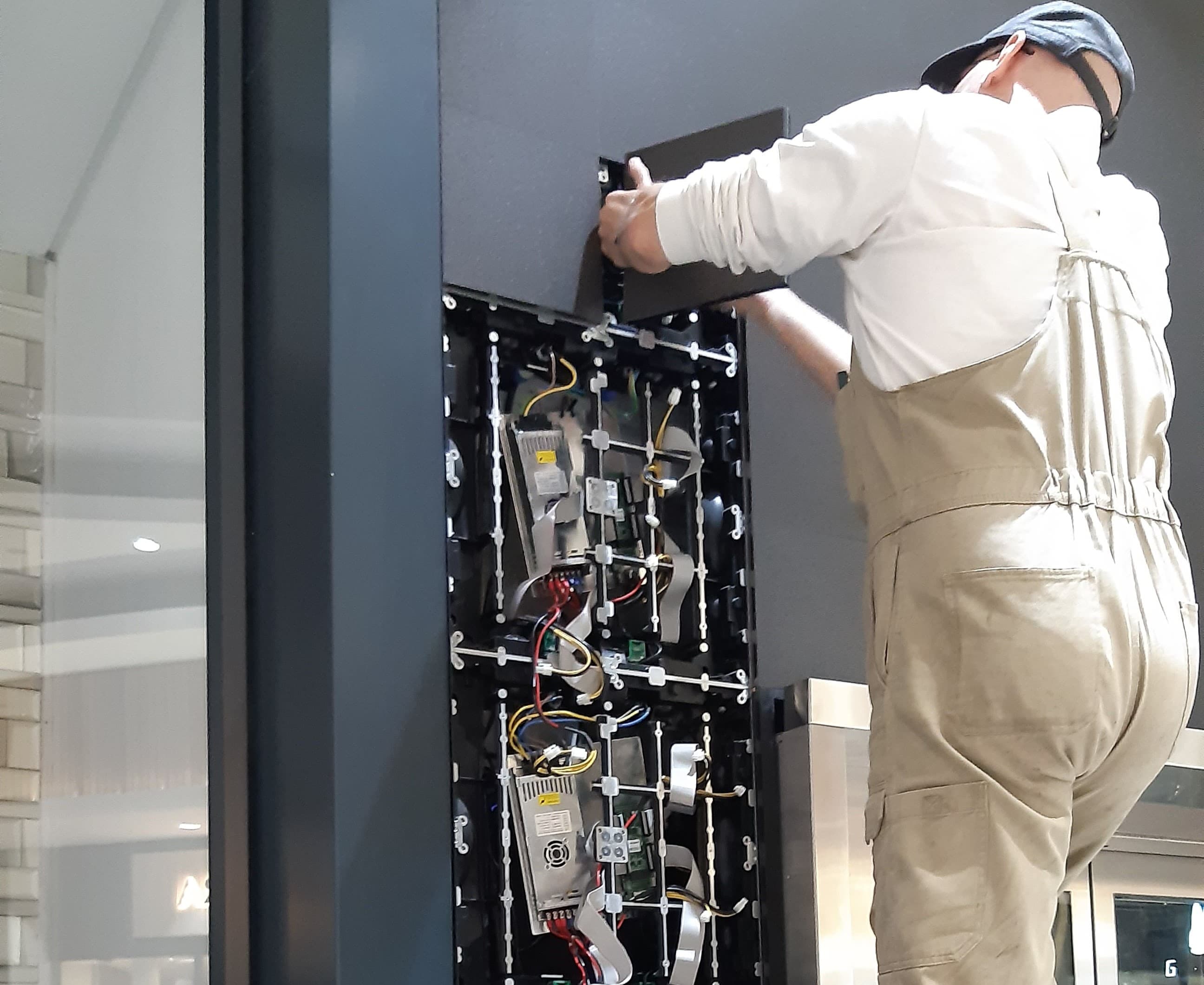 Table Bay Mall – Module Repair – image 5